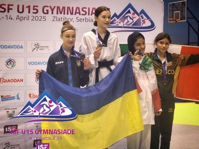 México inicia bien en el Taekwondo de la ISF U15 Gymnasiada Mundial Escolar en Serbia