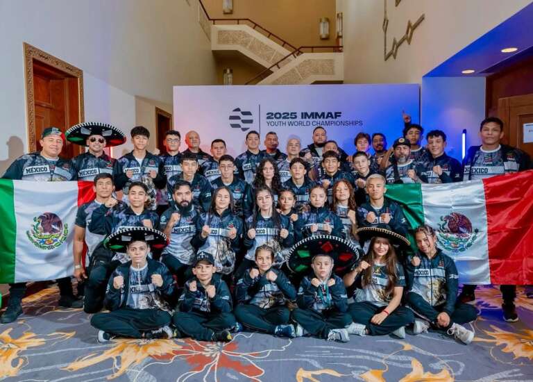 México hace historia en el Mundial Juvenil de Artes Marciales Mixtas en Emiratos Árabes Unidos.