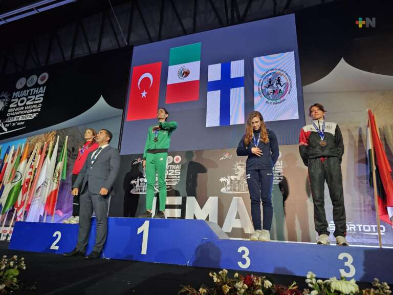 Laura Burgos, bi campeona mundial de Muay Thai leyenda viviente y orgullo de México.